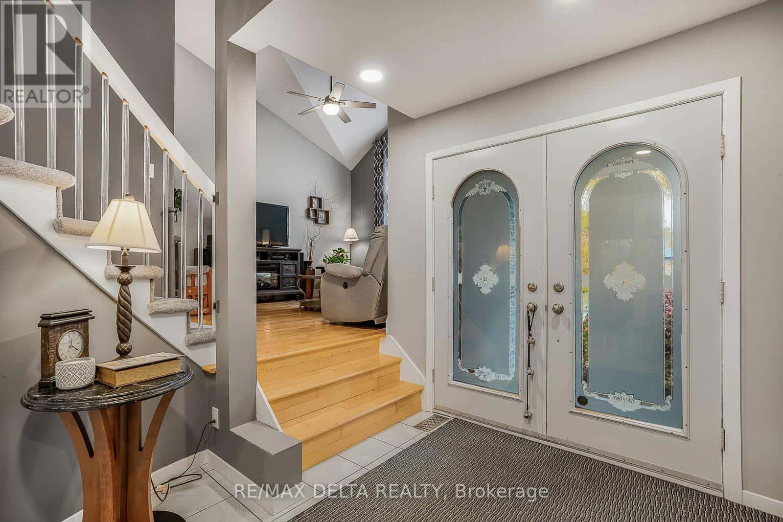 95 LALANDE CRESCENT — Alfred and Plantagenet, Ontario - Photo 4 of 48