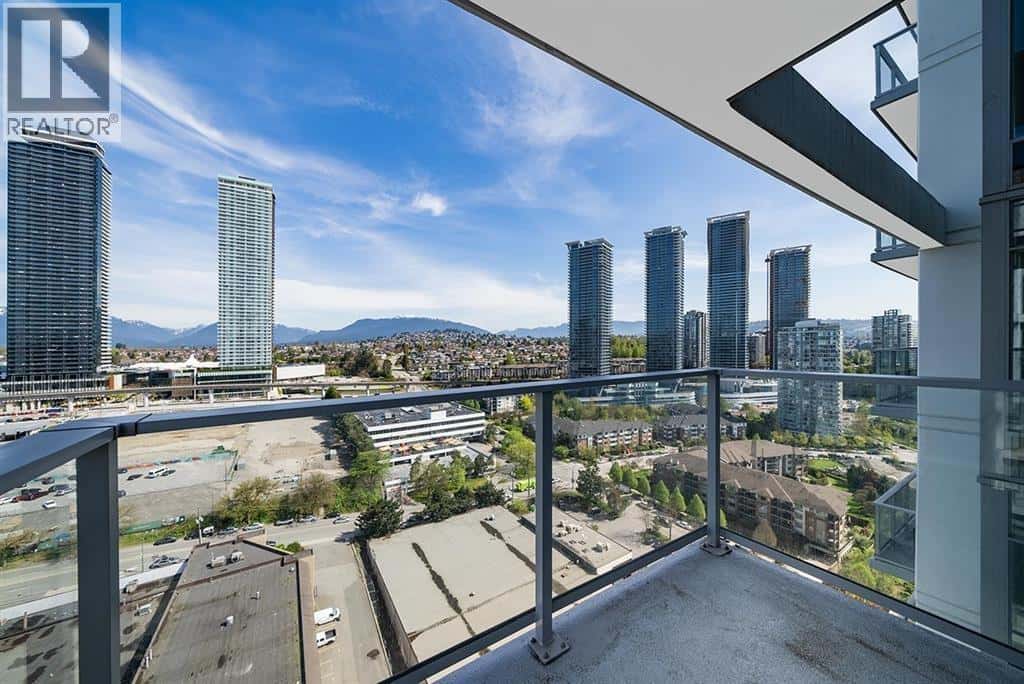 2207 2311 BETA AVENUE — Burnaby, British Columbia - Photo 3 of 26