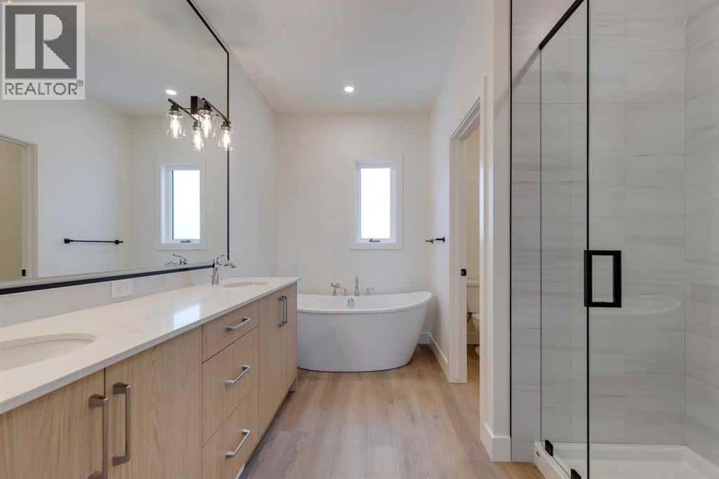 Calgary — Calgary - Photo 2 of 50