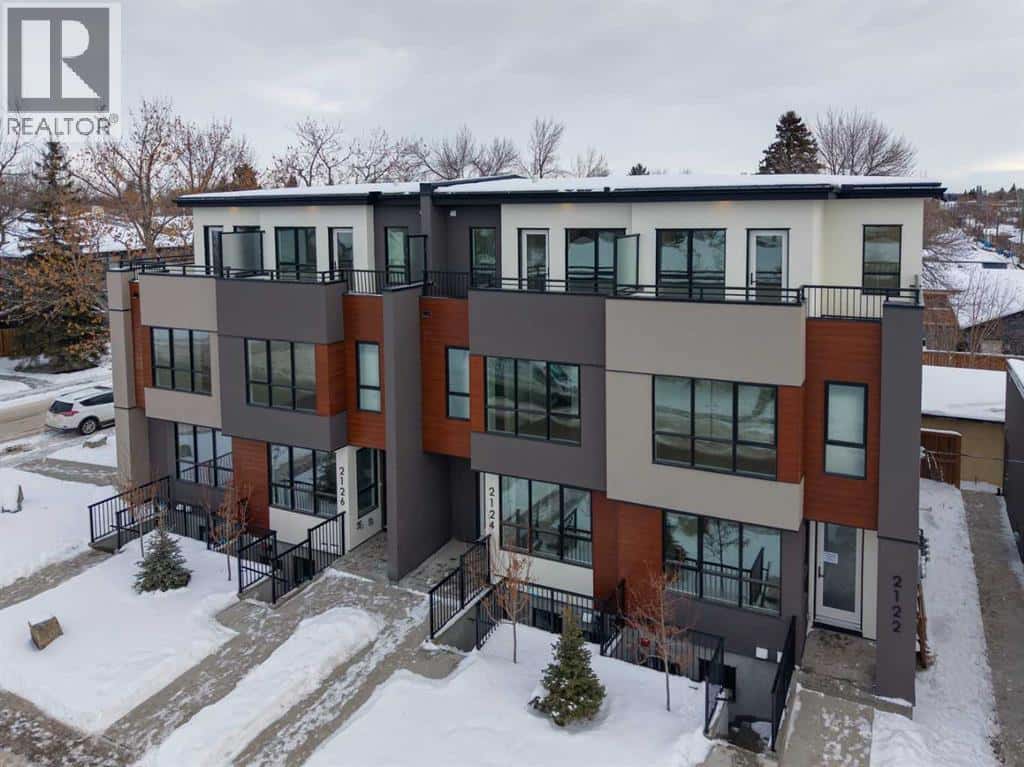 741 21 Avenue NW — Calgary, Alberta - Photo 2 of 50