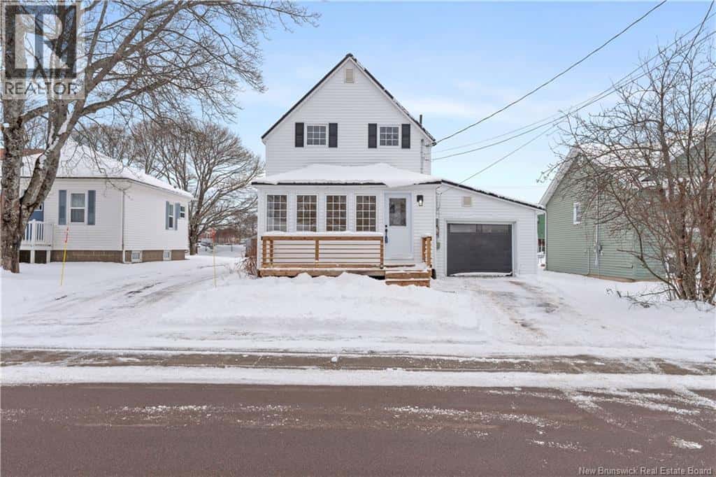 73 Gallagher Street — Shediac, New Brunswick - Photo 2 of 34