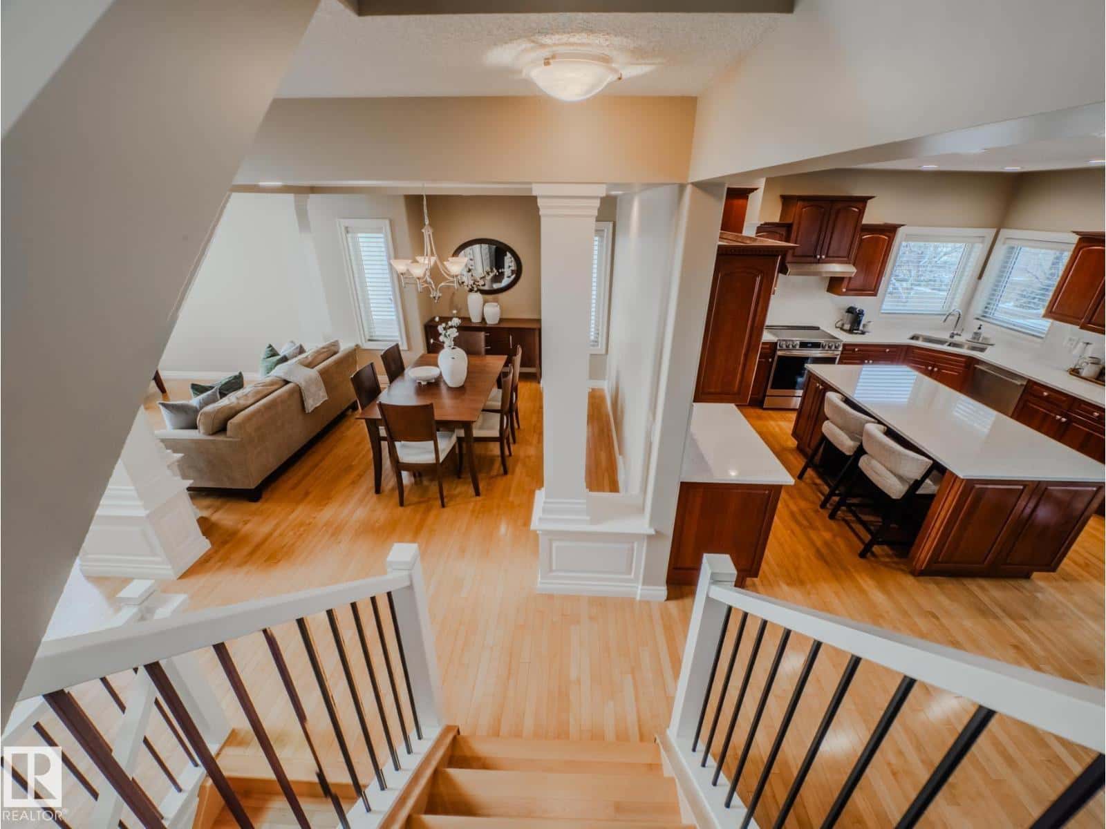 36 NOTTINGHAM BA — Sherwood Park, Alberta - Photo 2 of 70