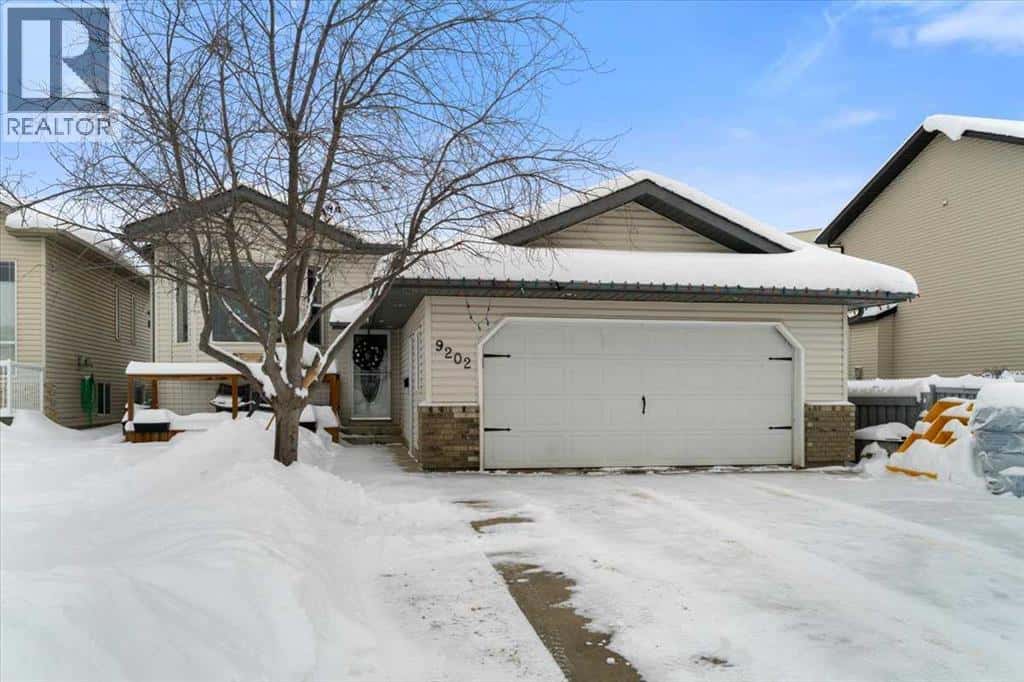 Grande Prairie — Grande Prairie - Photo 4 of 29