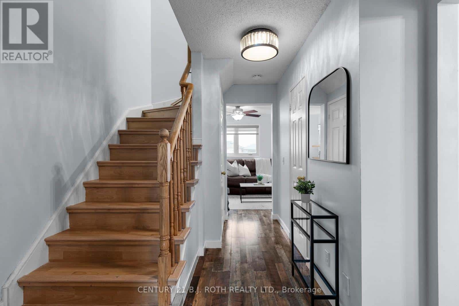 27 GOLDS CRESCENT — Barrie (Holly), Ontario - Photo 5 of 40