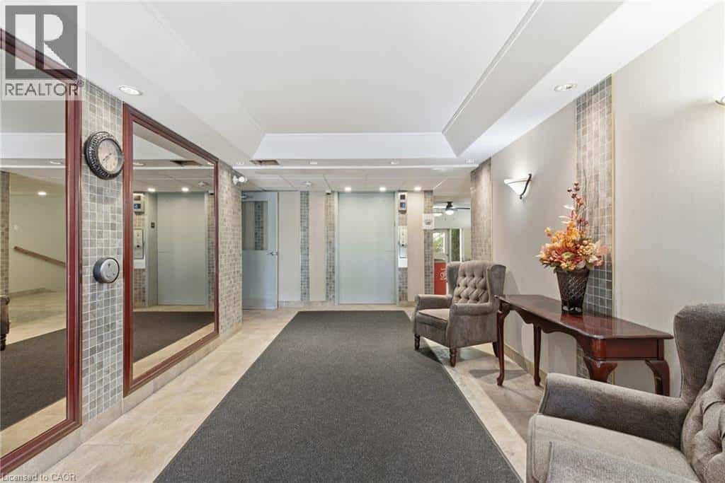 4658 DRUMMOND Road Unit# 307 — Niagara Falls, Ontario - Photo 5 of 22