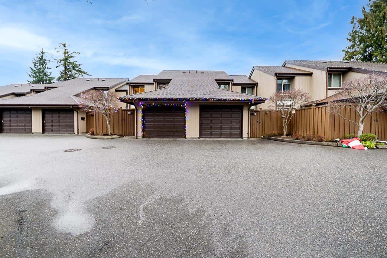 115 2533 MARCET COURT — Abbotsford, British Columbia - Photo 2 of 34