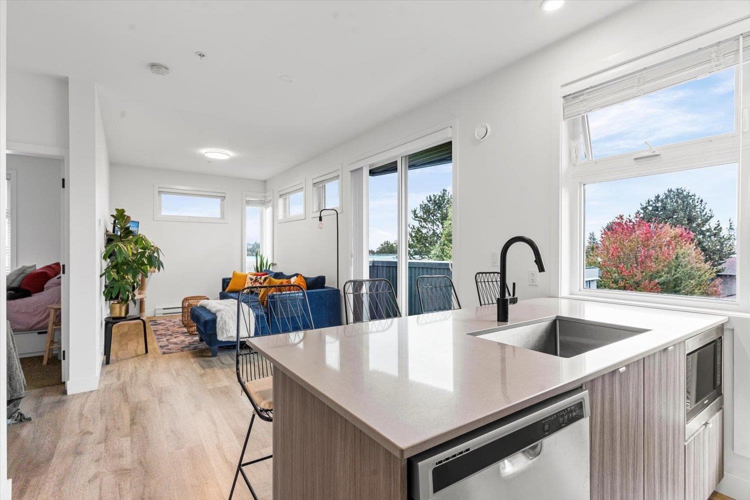 401 32838 LANDEAU PLACE — Abbotsford, British Columbia - Main photo