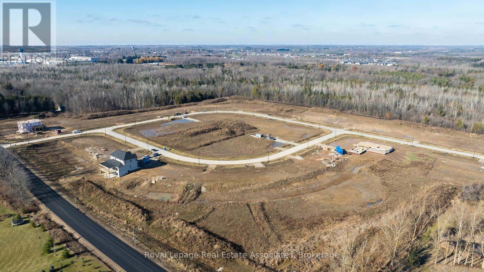 16 PRIVATE BERRY DRIVE — Amaranth, Ontario - Photo 5 of 5