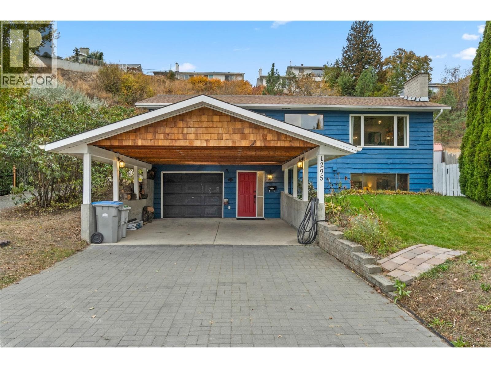 1295 Monashee Court — Kamloops, British Columbia - Main photo