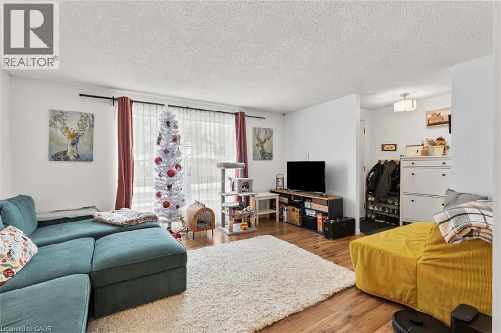 40 BULA Drive — St. Catharines, Ontario - Photo 5 of 46