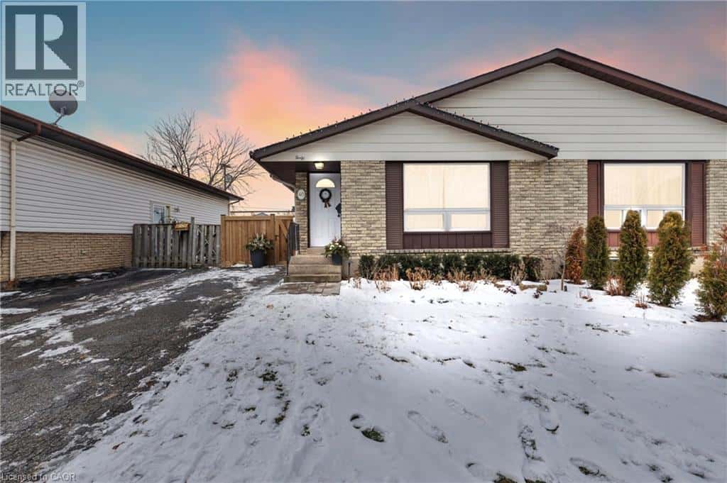 40 BULA Drive — St. Catharines, Ontario - Photo 2 of 46