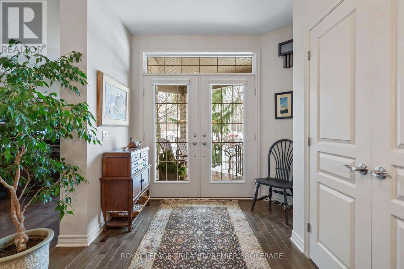 1303 SANDY SOMERVILLE DRIVE — London South (South A), Ontario - Photo 3 of 50