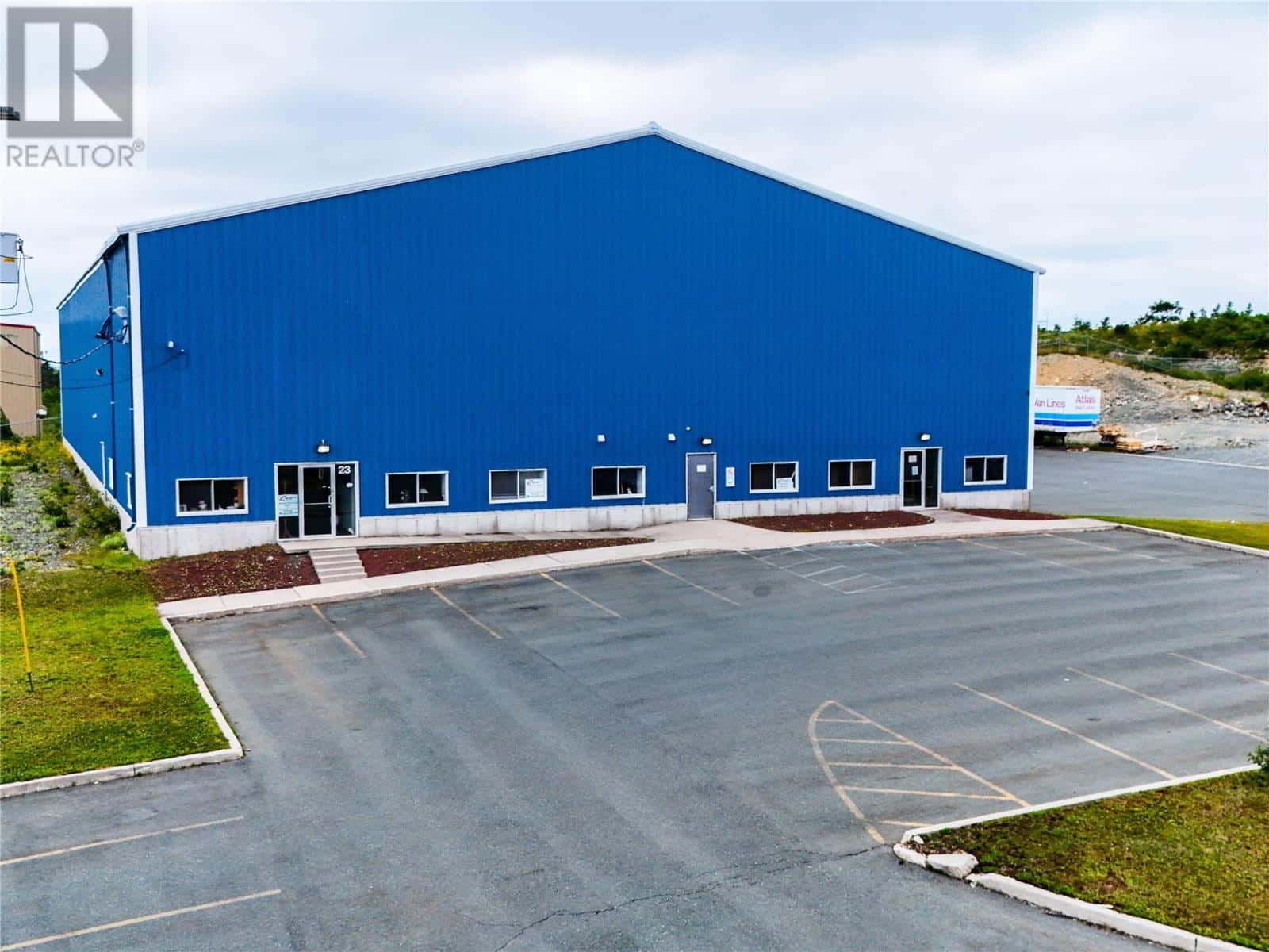 23 Pollard Avenue — Paradise, Newfoundland & Labrador - Photo 2 of 40