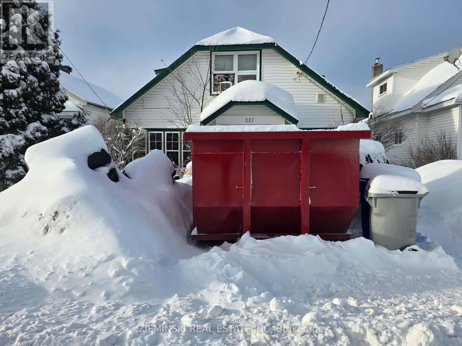 227 TOKE STREET — Timmins (TNE - Hill District), Ontario - Photo 5 of 6