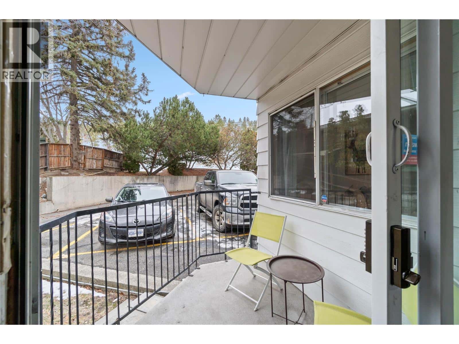 1089 McMurdo Drive Unit# 3 — Kamloops, British Columbia - Photo 4 of 22