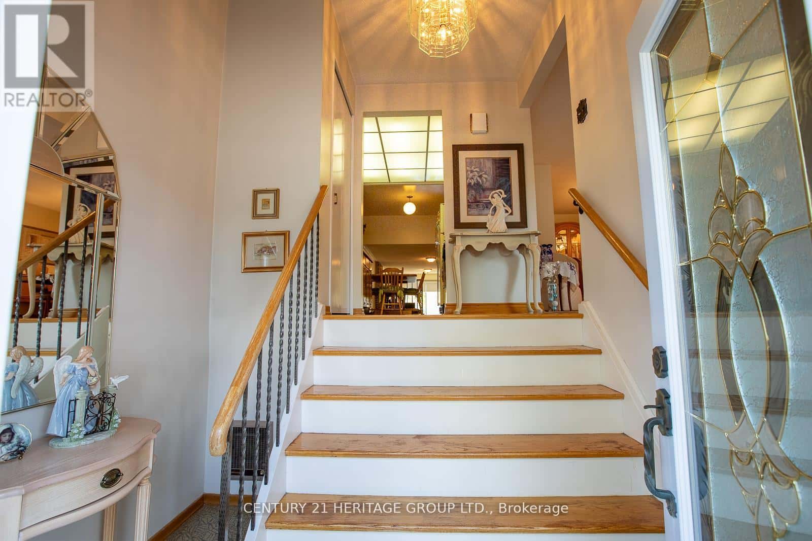 237 APACHE TRAIL — Toronto (Pleasant View), Ontario - Photo 5 of 34