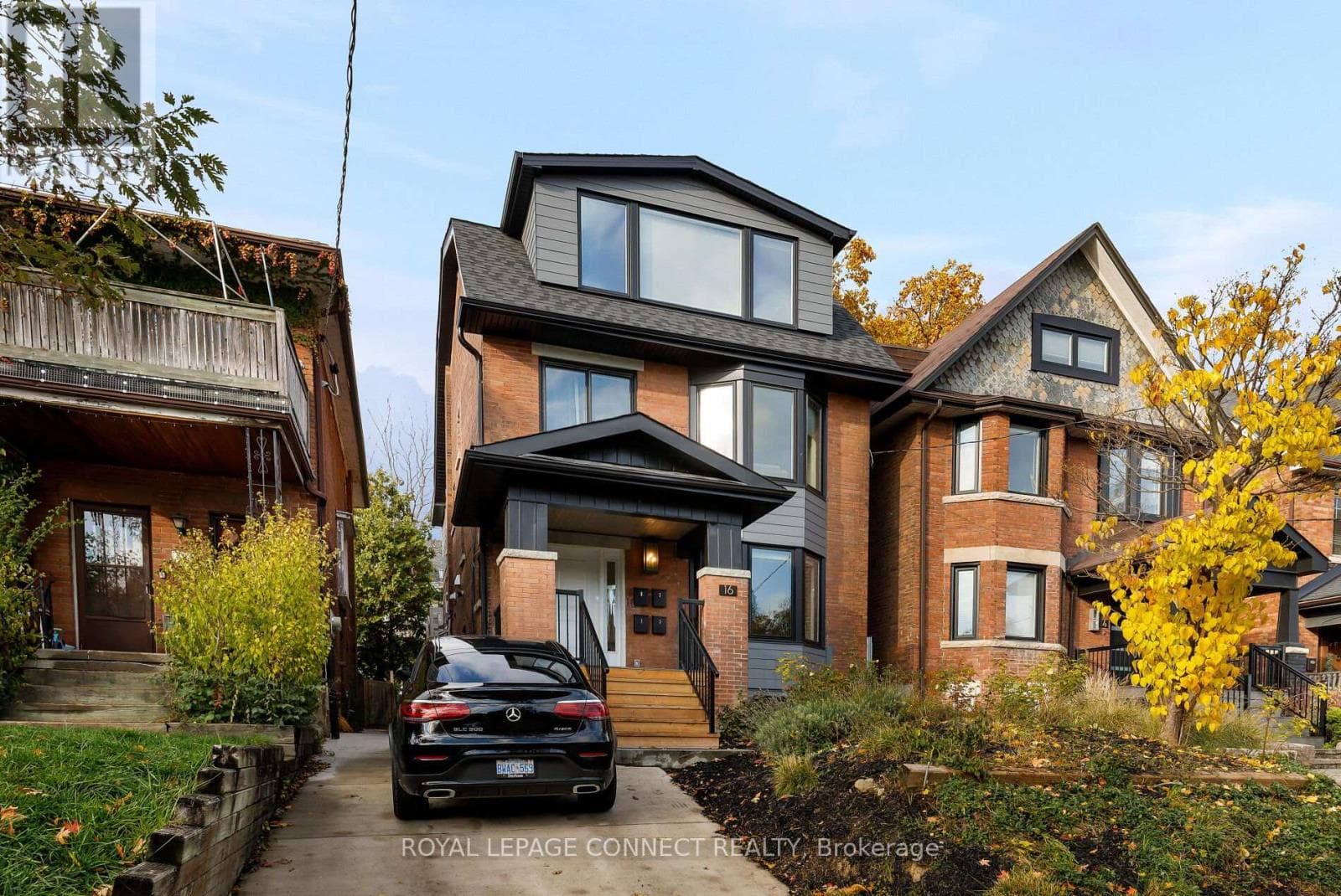 16 ROSEMOUNT AVENUE — Toronto (Wychwood), Ontario - Main photo
