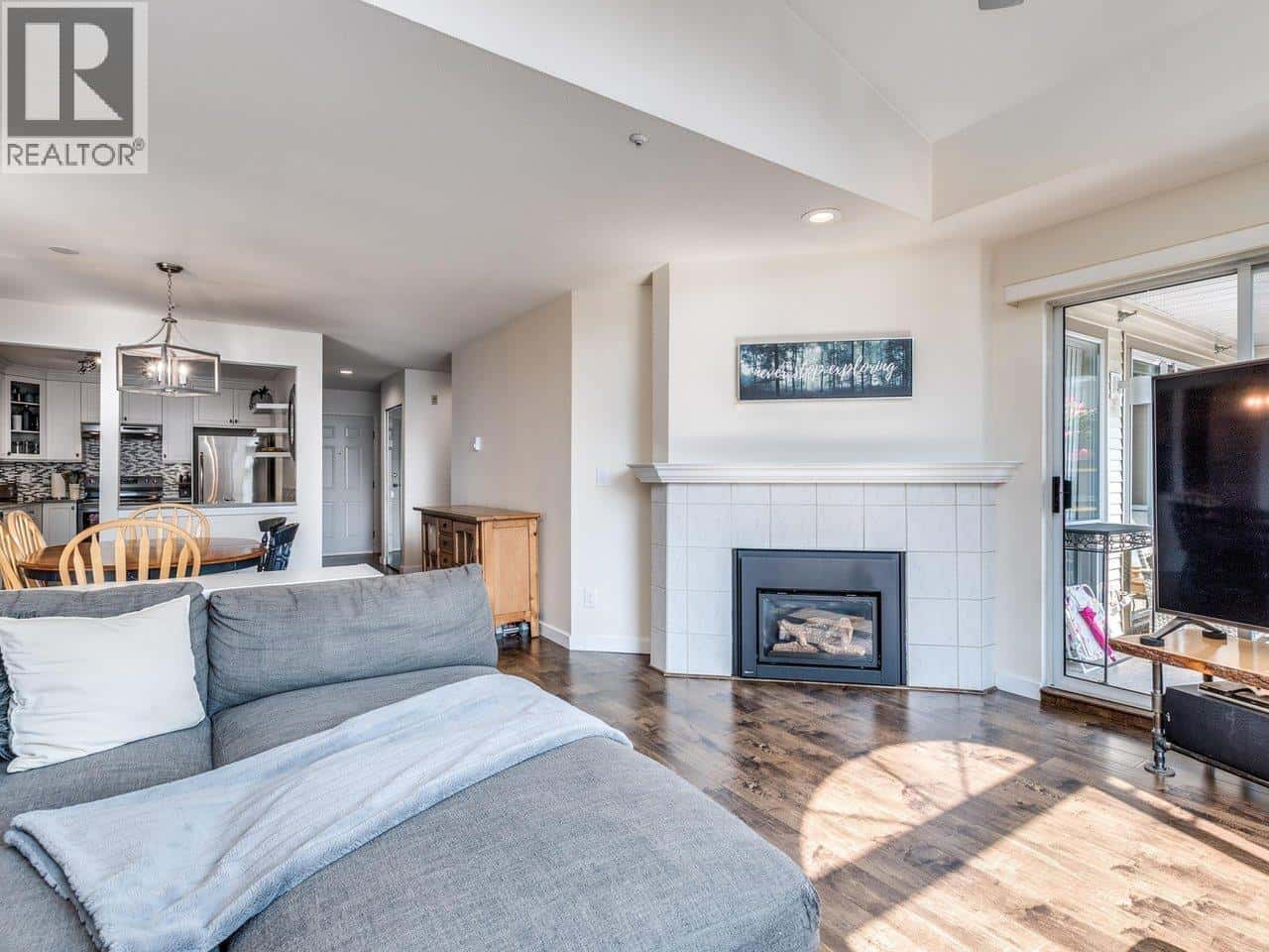 309 19122 122 AVENUE — Pitt Meadows, British Columbia - Photo 4 of 23