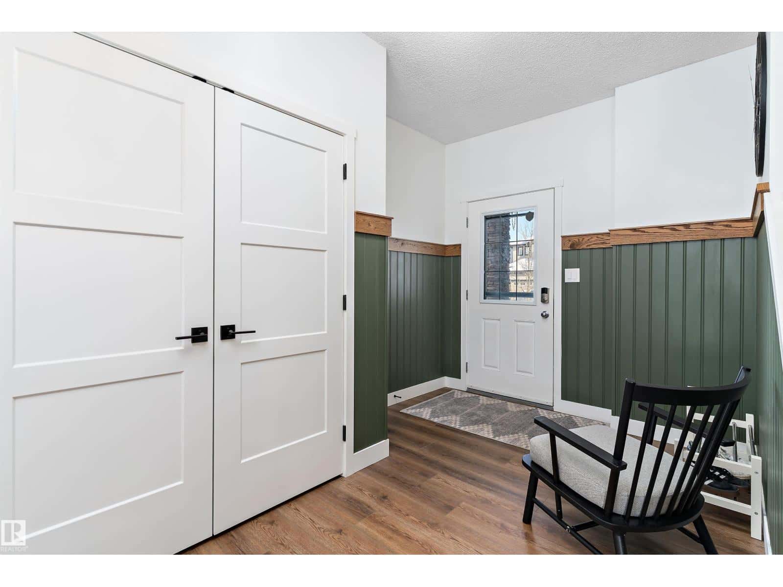 16 SUTHERLAND ST — Leduc, Alberta - Photo 3 of 57