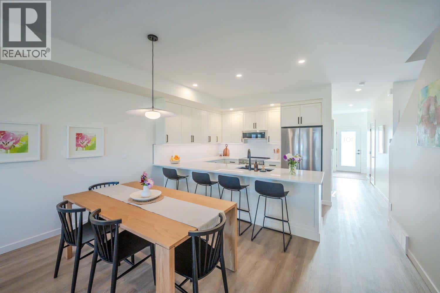 158 DEER Place Unit# 108 — Penticton, British Columbia - Photo 3 of 36