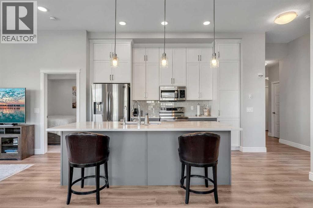 418, 19661 40 Street SE — Calgary, Alberta - Main photo