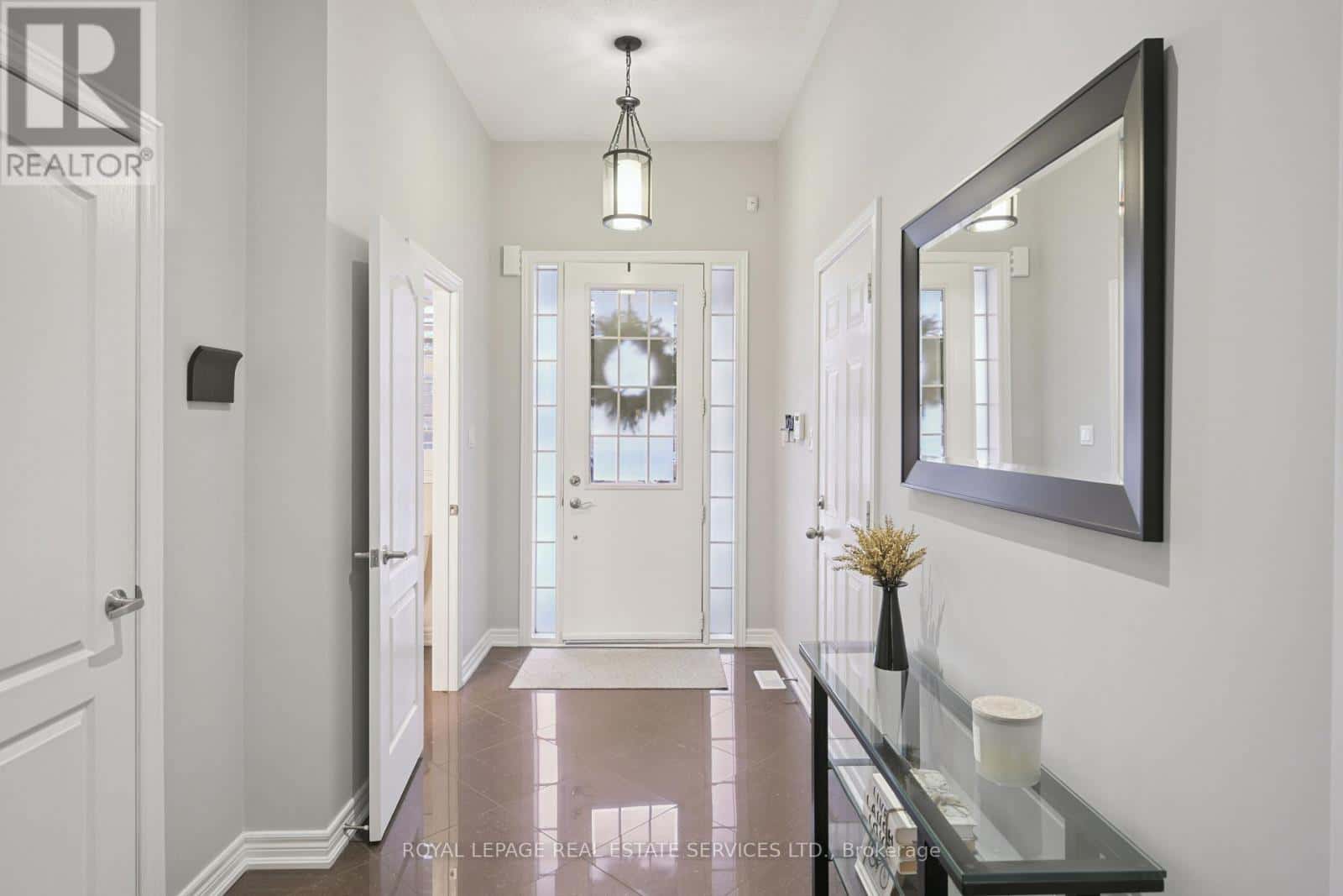 2057 FIDDLERS WAY — Oakville (WM Westmount), Ontario - Photo 5 of 37