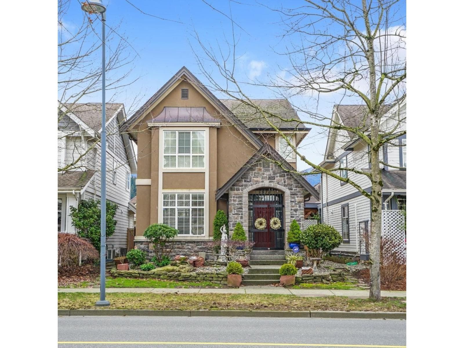 5878 GARRISON BOULEVARD, Garrison Crossing — Chilliwack, British Columbia - Main photo