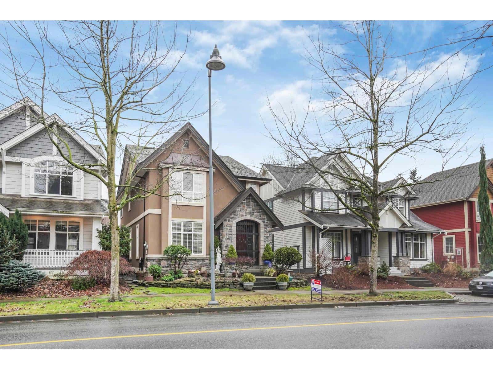 5878 GARRISON BOULEVARD, Garrison Crossing — Chilliwack, British Columbia - Photo 2 of 40