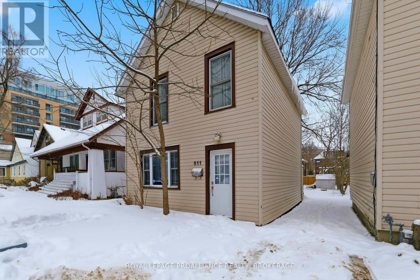 511 VICTORIA STREET — Kingston (Central City East), Ontario - Photo 4 of 49