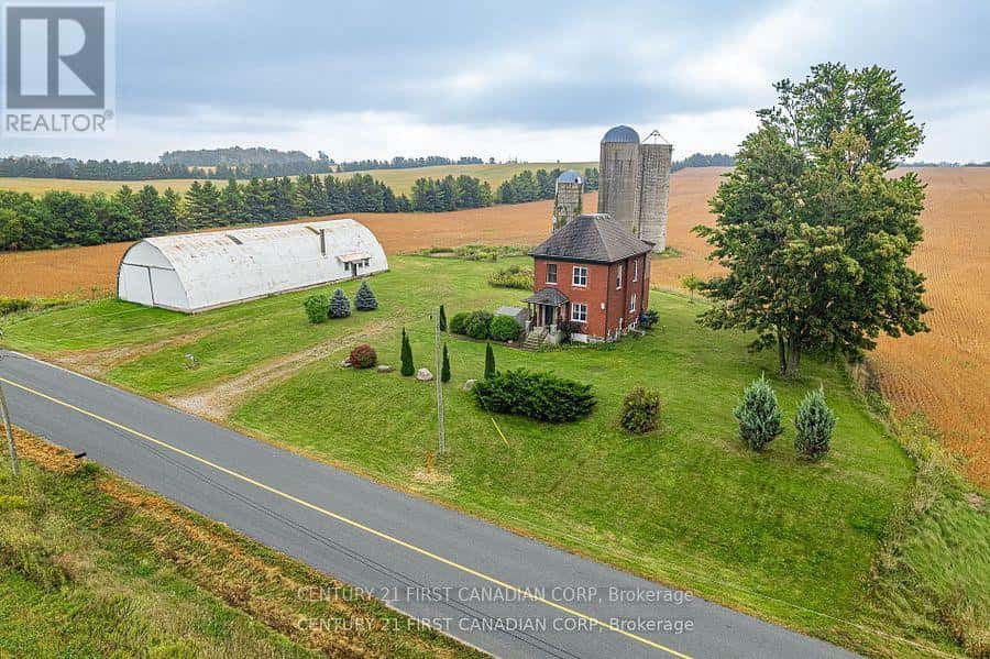 50917 YORKE LINE — Malahide, Ontario - Photo 4 of 28