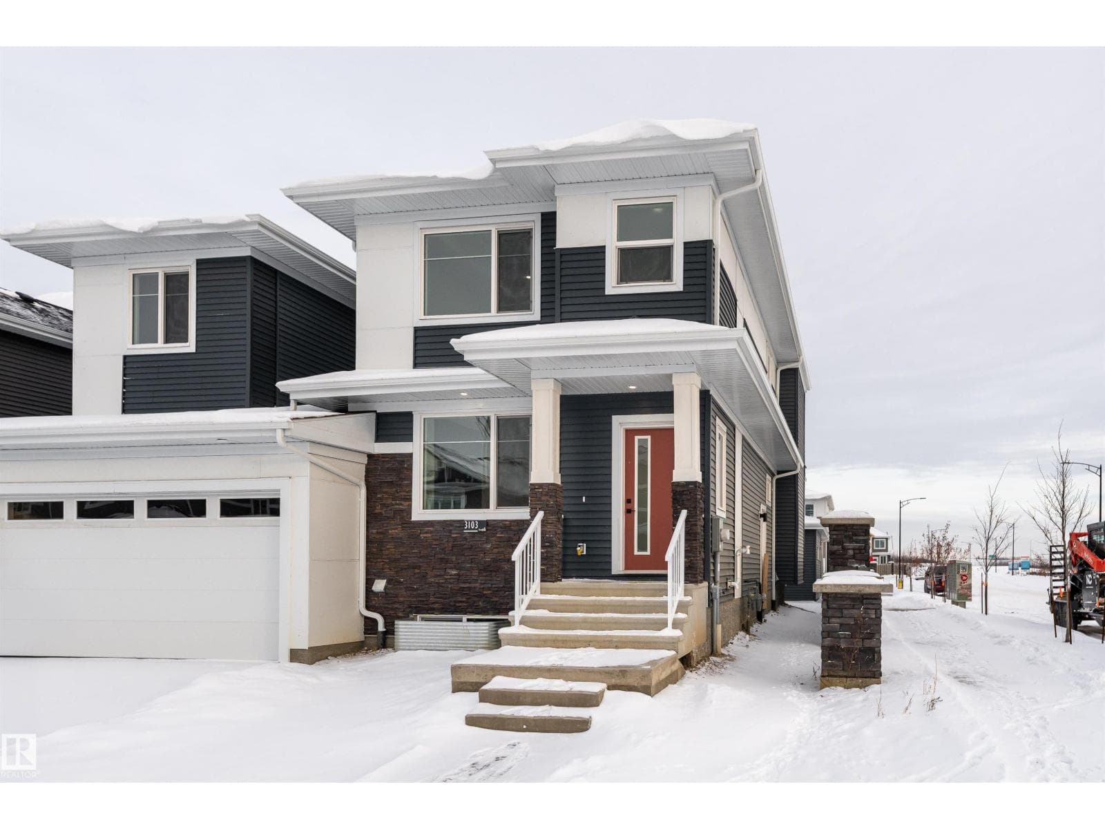 3103 Magpie WY NW — Edmonton, Alberta - Main photo