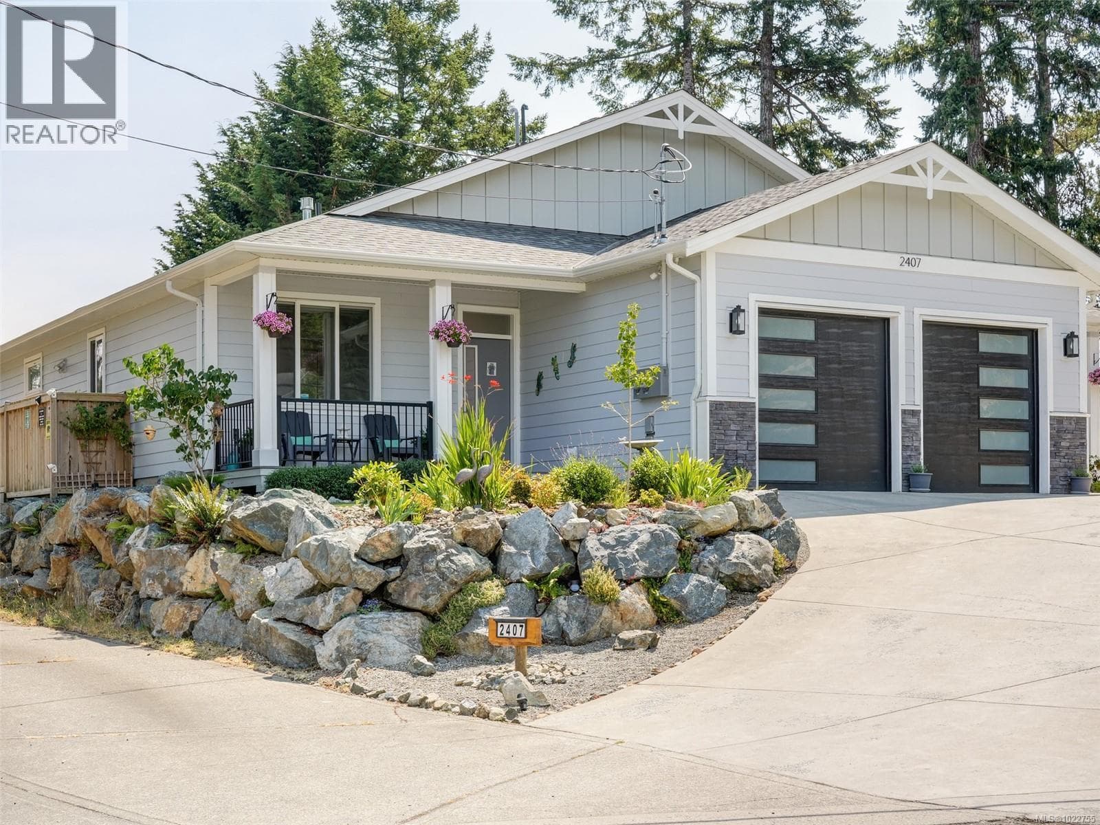 2407 Mountain Heights Dr — Sooke, British Columbia - Main photo
