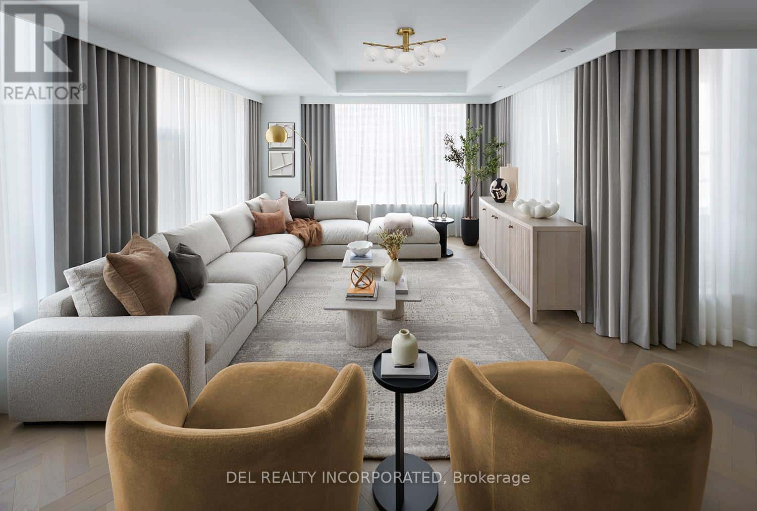 902 - 455 WELLINGTON STREET W — Toronto (Waterfront Communities), Ontario - Photo 2 of 17