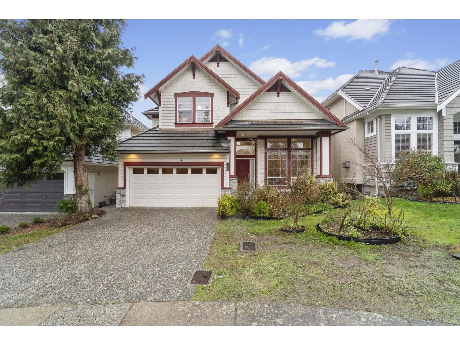 15345 36 AVENUE — Surrey, British Columbia - Main photo