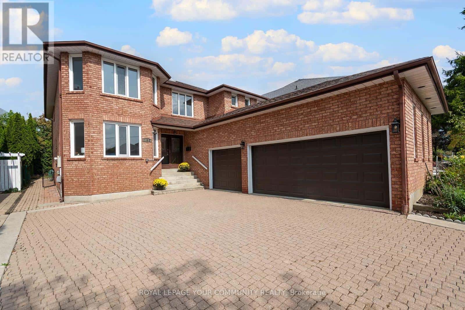 182 OXFORD STREET — Richmond Hill (Mill Pond), Ontario - Photo 2 of 47