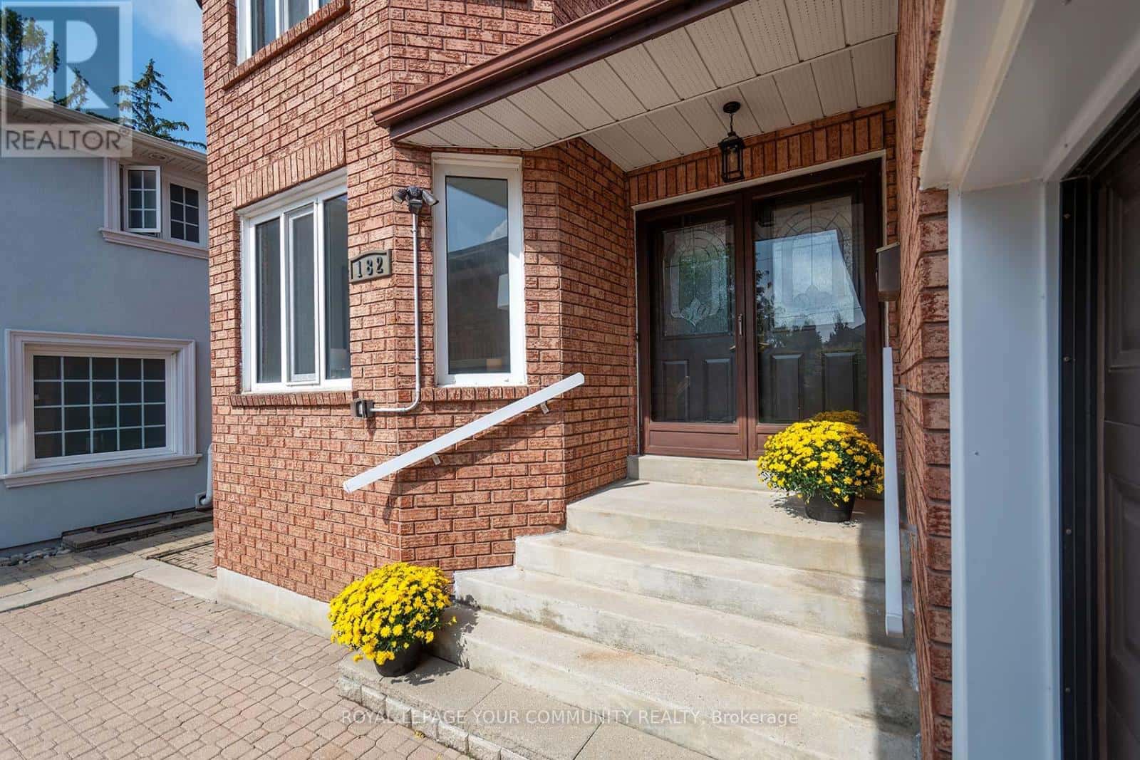 182 OXFORD STREET — Richmond Hill (Mill Pond), Ontario - Photo 4 of 47