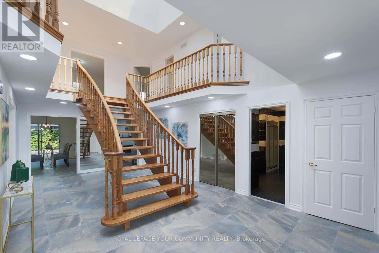 182 OXFORD STREET — Richmond Hill (Mill Pond), Ontario - Photo 5 of 47