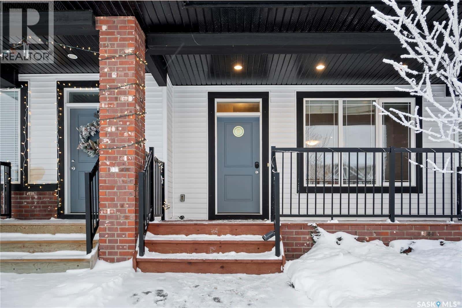 4372 James Hill ROAD — Regina, Saskatchewan - Photo 4 of 26