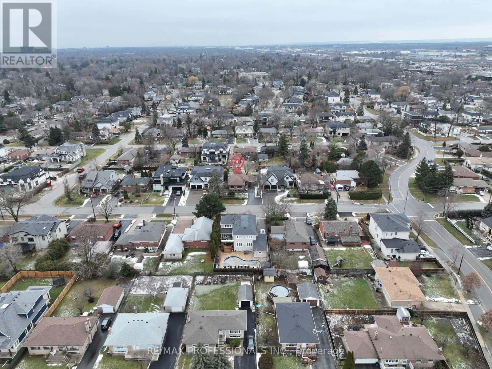 294 SOUTHVIEW ROAD — Oakville (WO West), Ontario - Photo 4 of 46