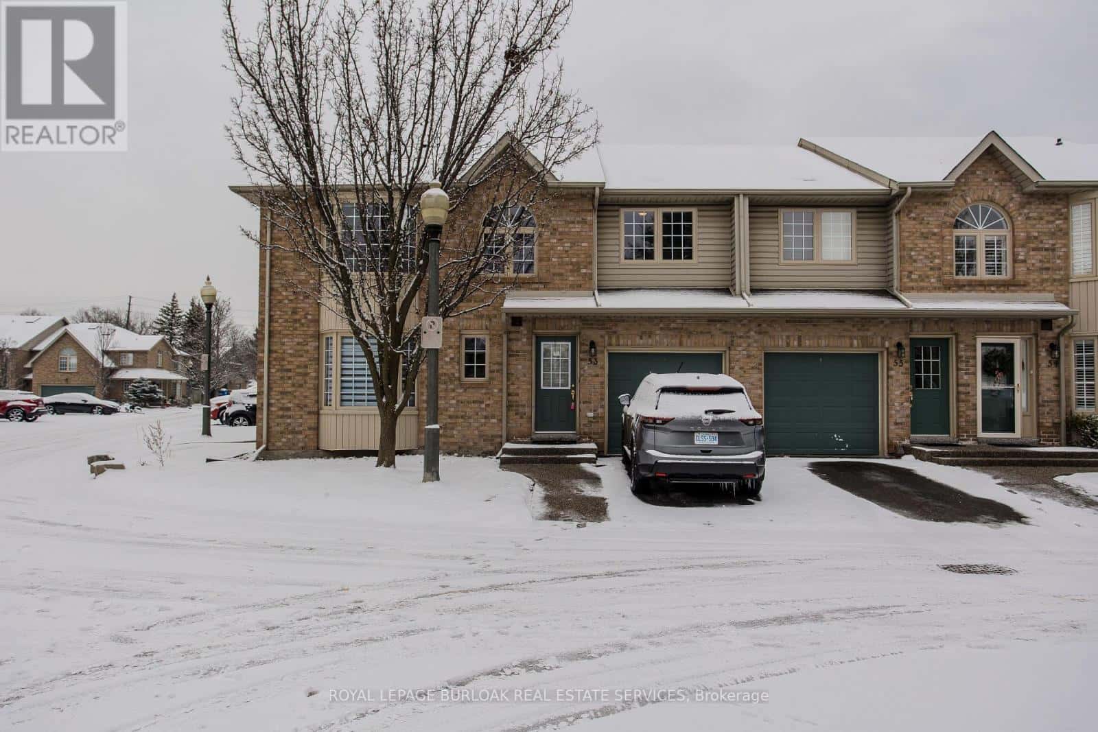 53 - 3333 NEW STREET — Burlington (Roseland), Ontario - Photo 3 of 28