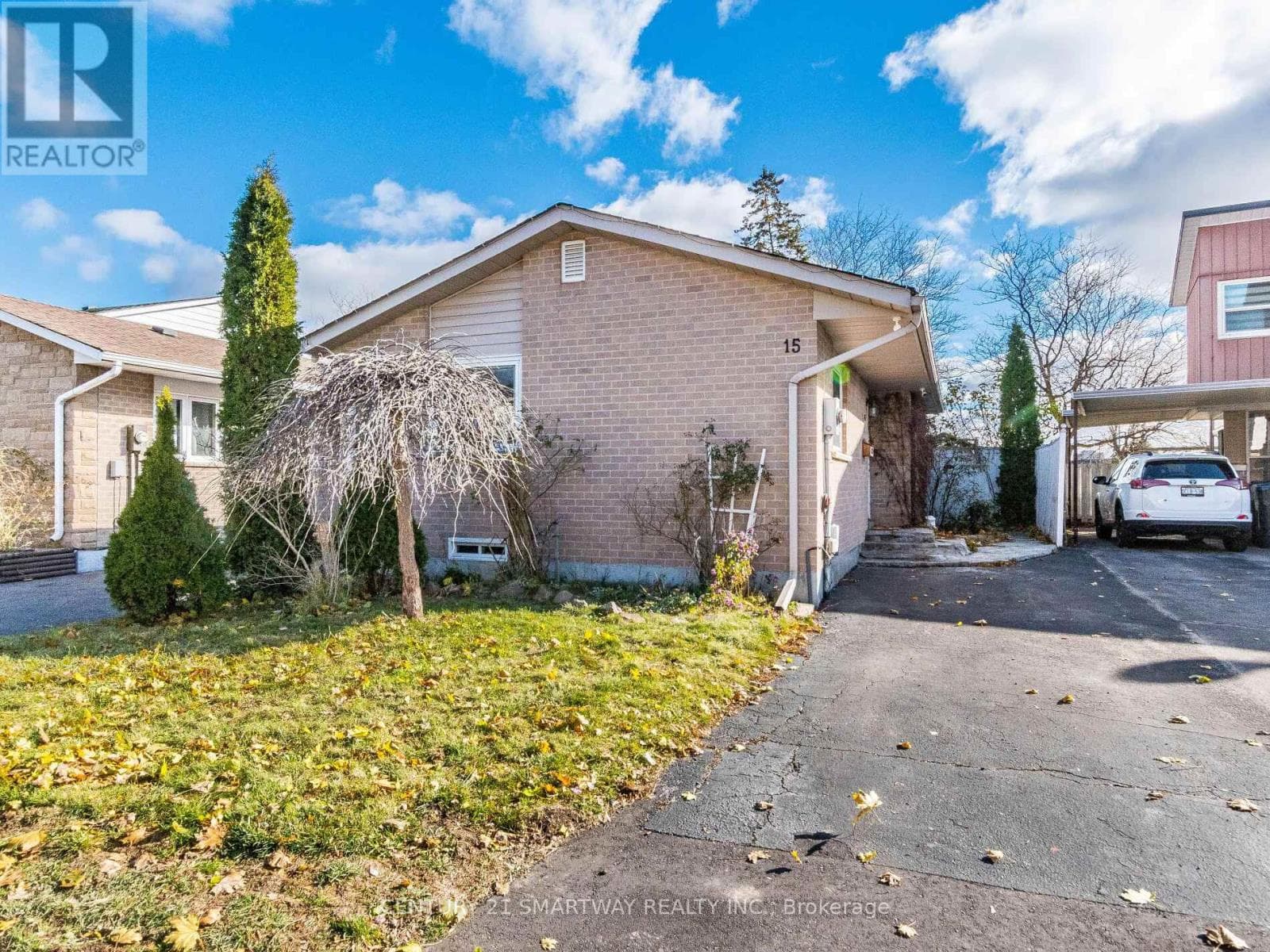 15 HURONIA COURT — Brampton (Central Park), Ontario - Main photo