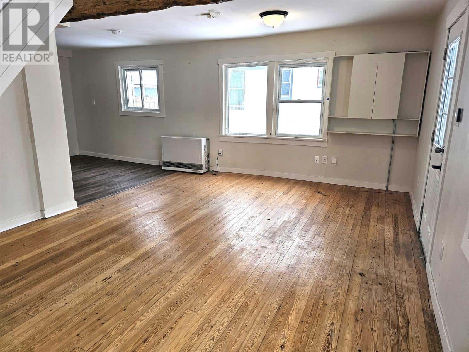 78 Birch ST — Sault Ste. Marie, Ontario - Photo 4 of 16