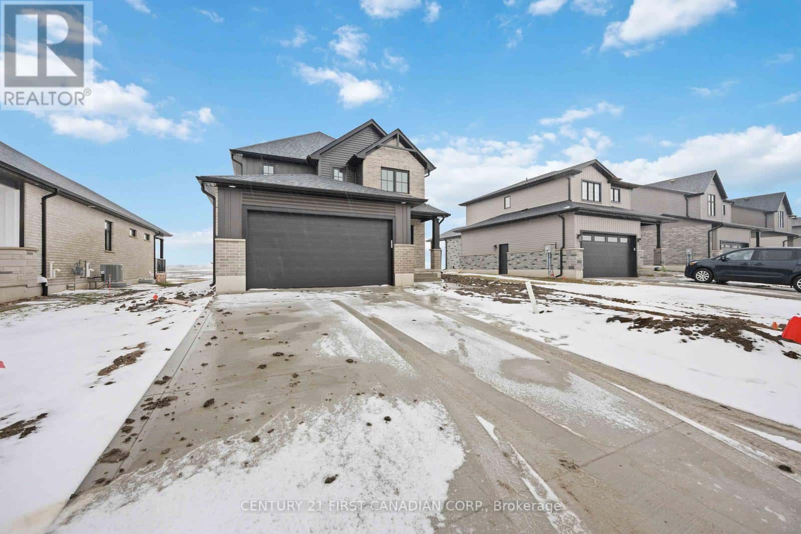 656 KETTER WAY — Plympton-Wyoming (Plympton Wyoming), Ontario - Photo 2 of 31