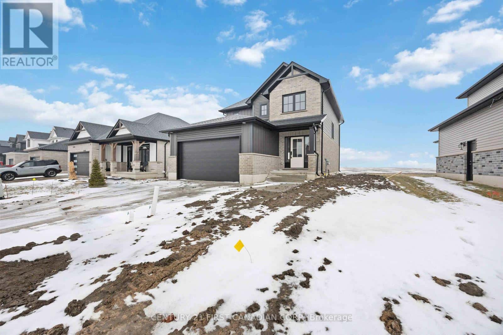 656 KETTER WAY — Plympton-Wyoming (Plympton Wyoming), Ontario - Photo 3 of 31