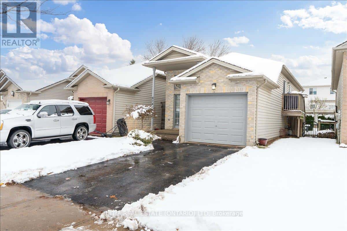 474 EXMOUTH CIRCLE — London East (East I), Ontario - Photo 3 of 42