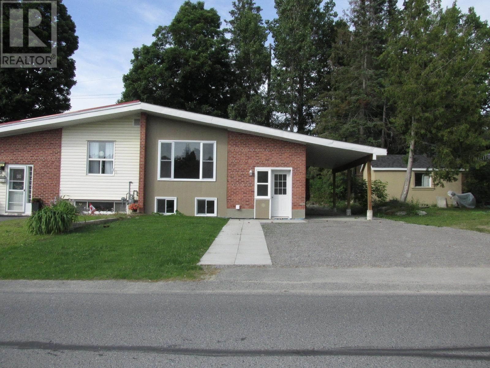36A Valley CRES — Elliot Lake, Ontario - Main photo