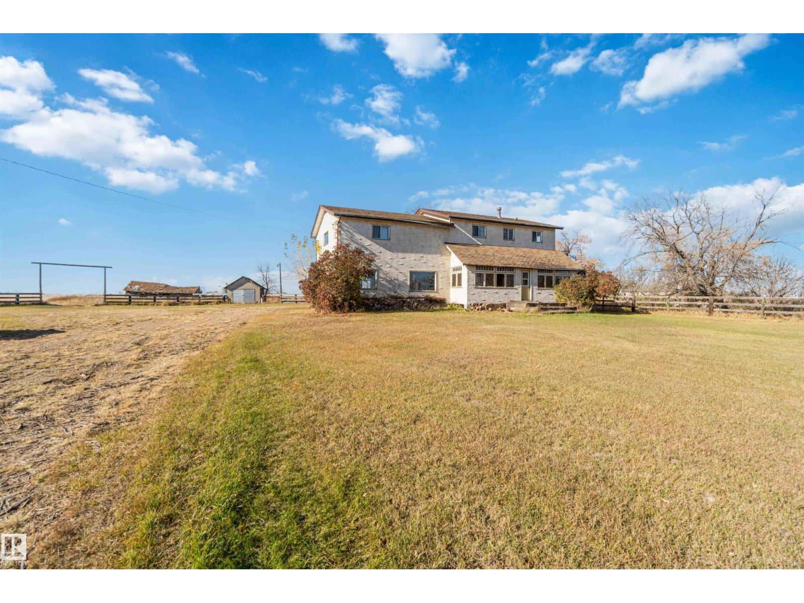 57312 RR 222 — Rural Sturgeon County, Alberta - Photo 3 of 74