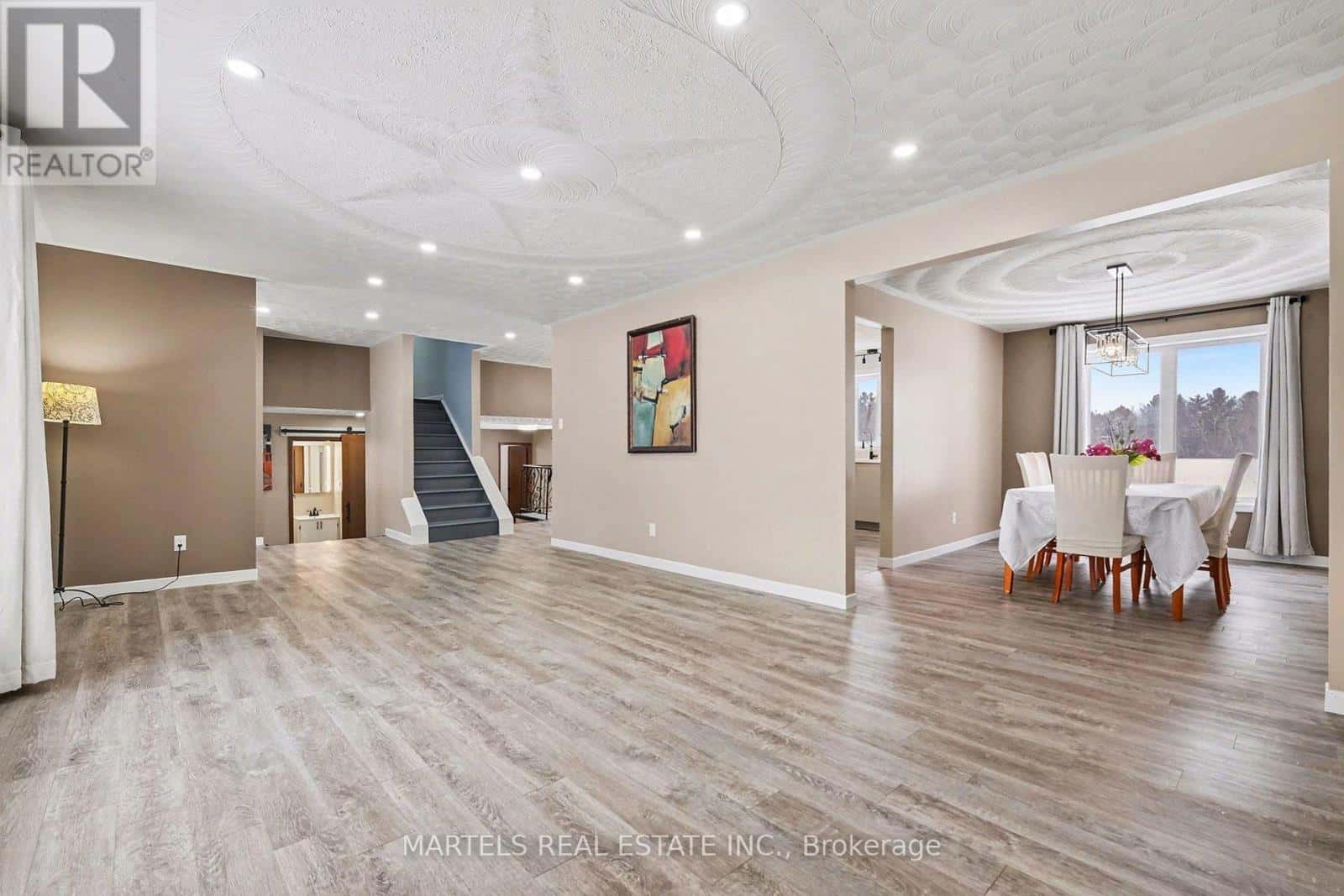 844 PRINCIPALE STREET — Casselman, Ontario - Photo 4 of 22