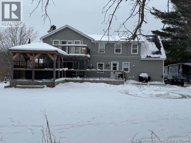 66 Renfrew Street — Petitcodiac, New Brunswick - Photo 3 of 50