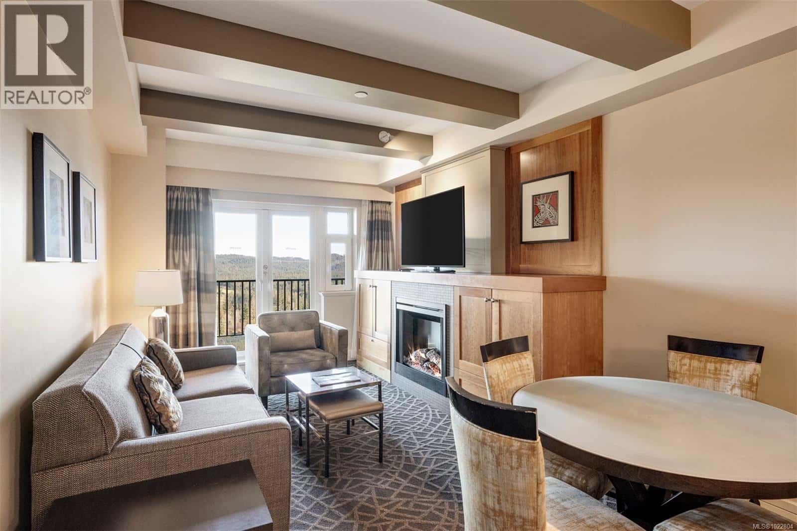 335/337 C 1999 Country Club Way — Langford, British Columbia - Photo 3 of 61